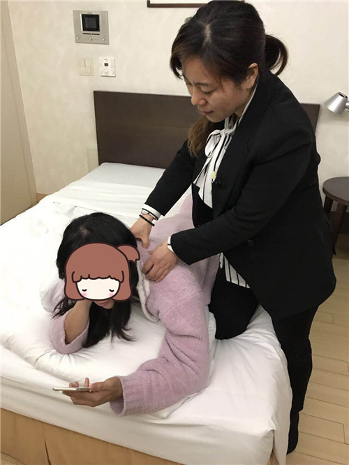 韩国吸脂术后护工